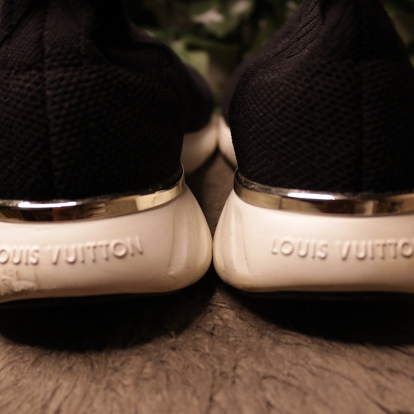 Louis Vuitton Black Heart Sock Sneaker Boots Size EU 39 US 9 - Picture 3 of 4